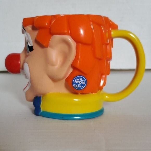 2 Clown Ringling Bros and Barnum & Bailey The Greatest Show on Earth Cups Mugs - Picture 12 of 16